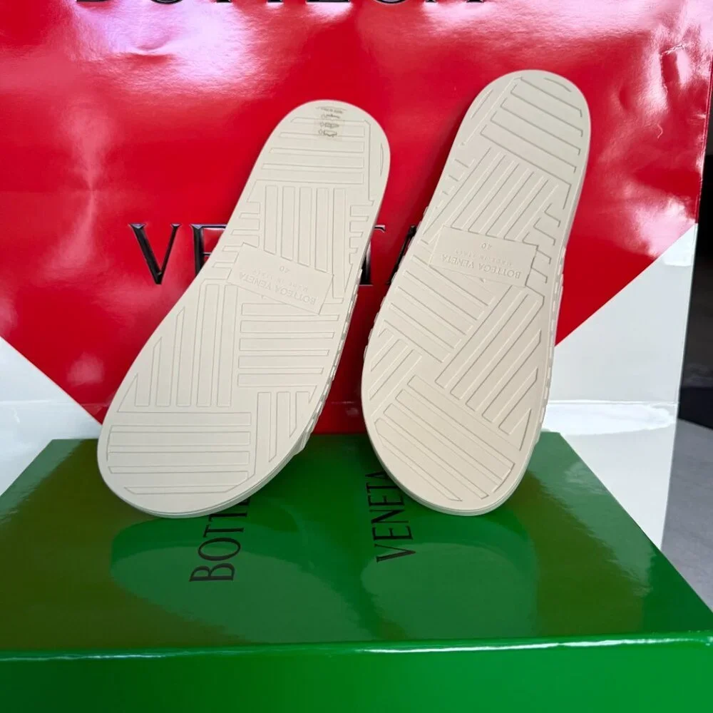 Bottega veneta‎ 630039 Men's Sea Salt Off-white Rubber Slip-on Sandals, sz 41